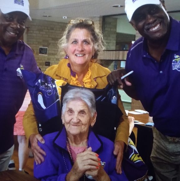 ⚜ Vintage PYREX  #444 Cinderella BOWL  EVC - Picture 13 of 16